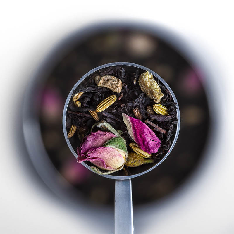 rose and cardamom chai black tea perfect tea spoon