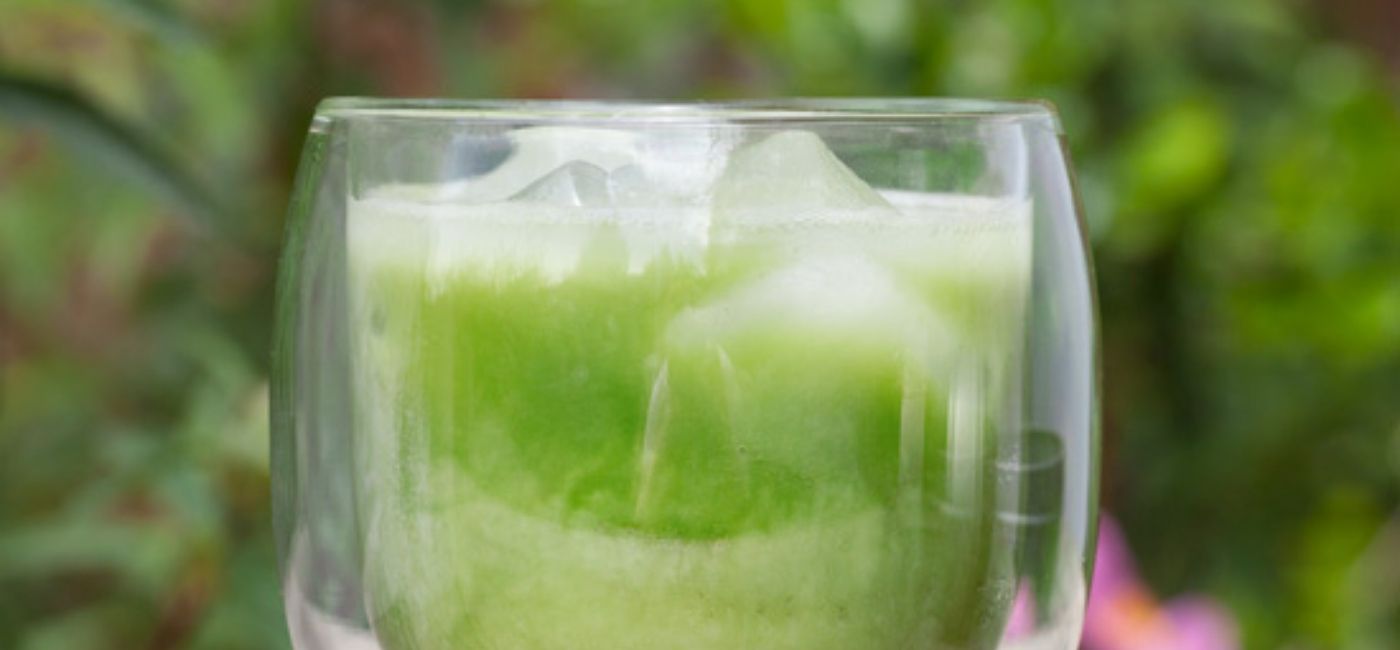 matcha iced latte