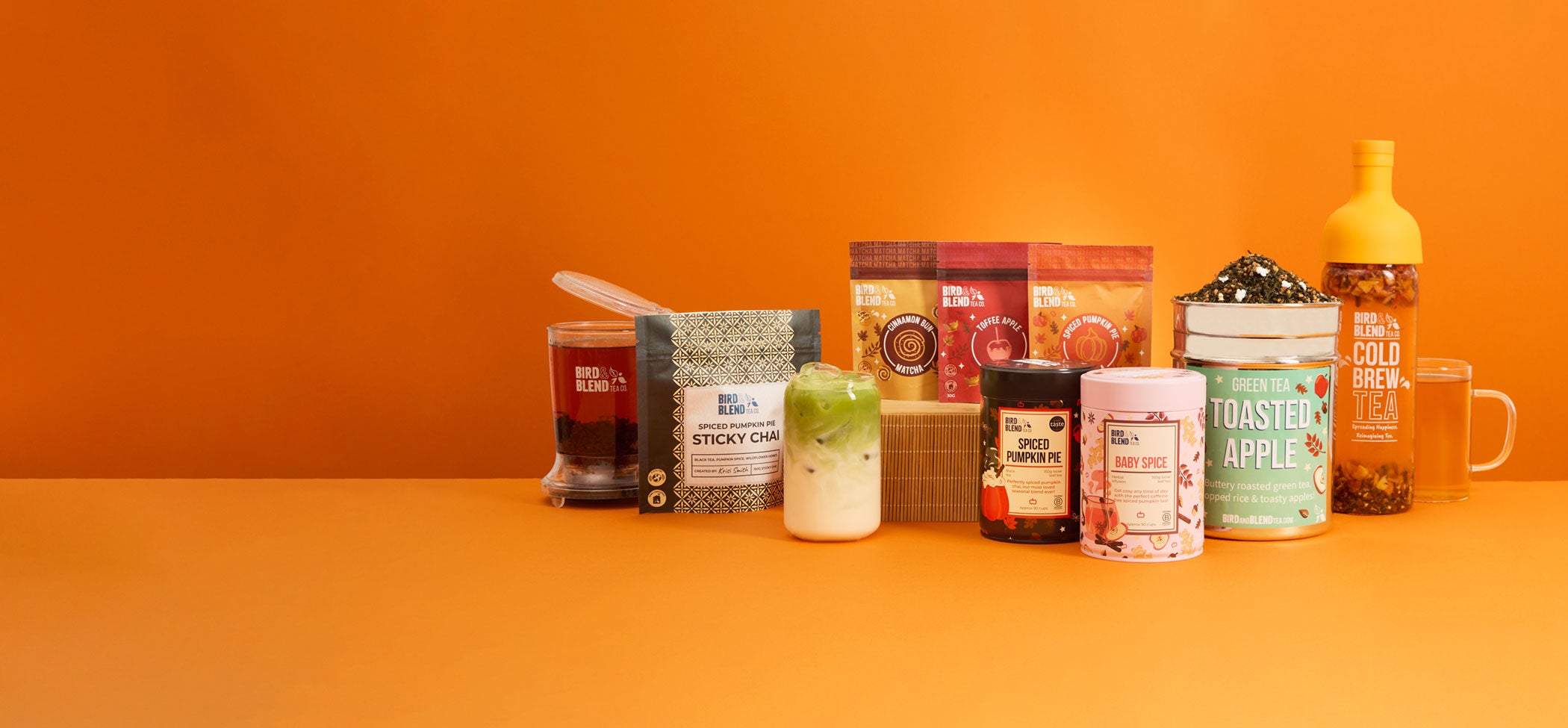 aurumn tea with matcha and sticky chai full range