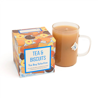 biscuit cube with hot tea