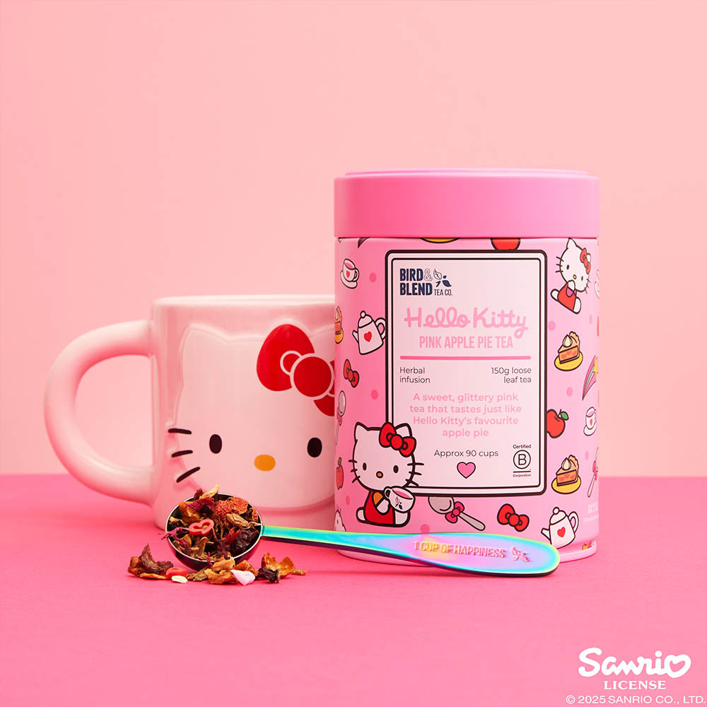 hello kitty pink apple pie tea set