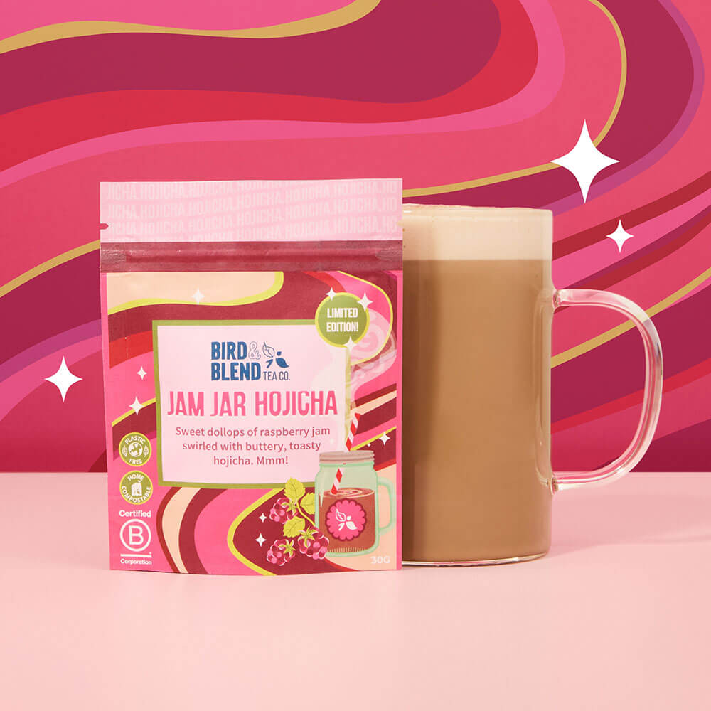 jam jar hojicha pouch and tea latte