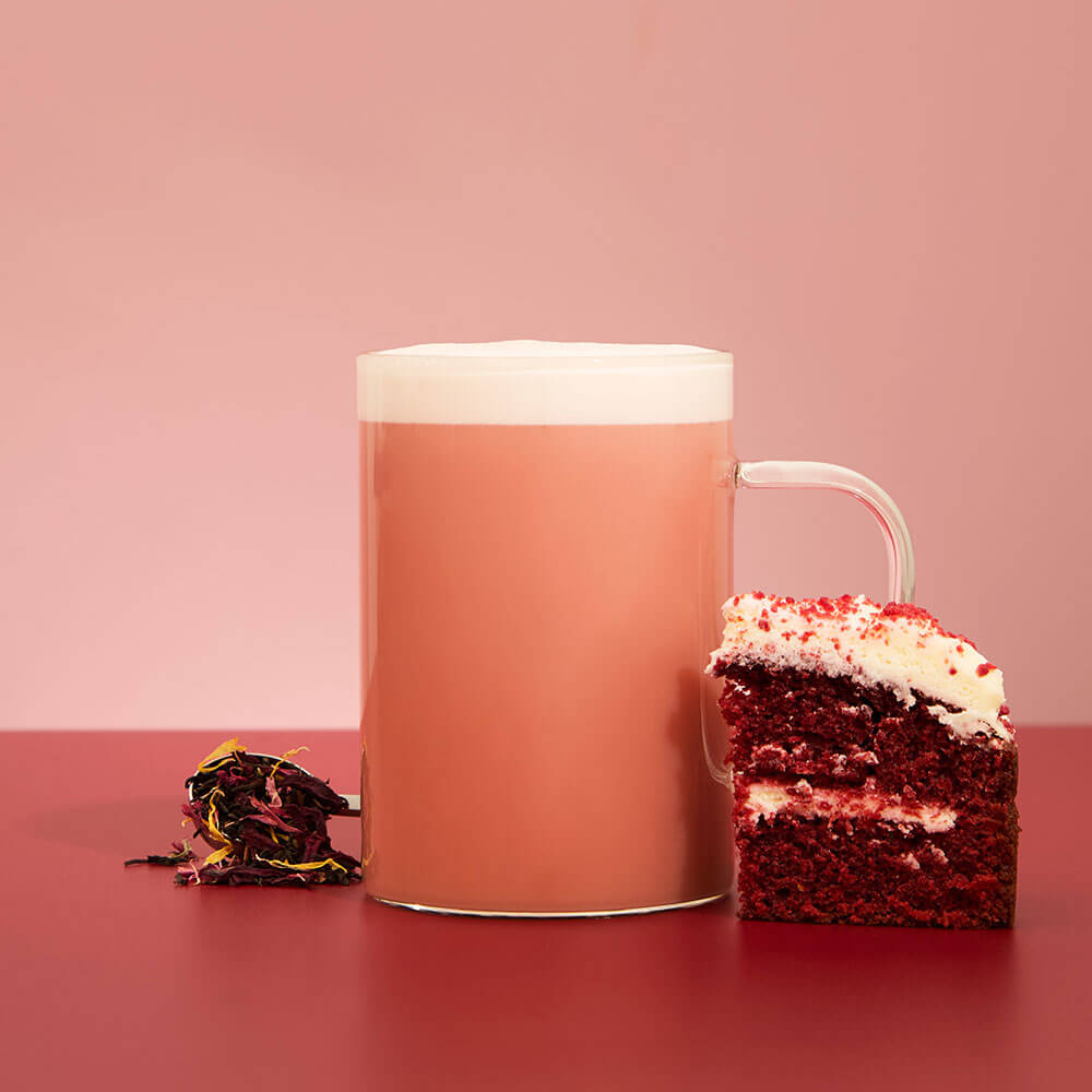 red velvet flavoured cake tea
